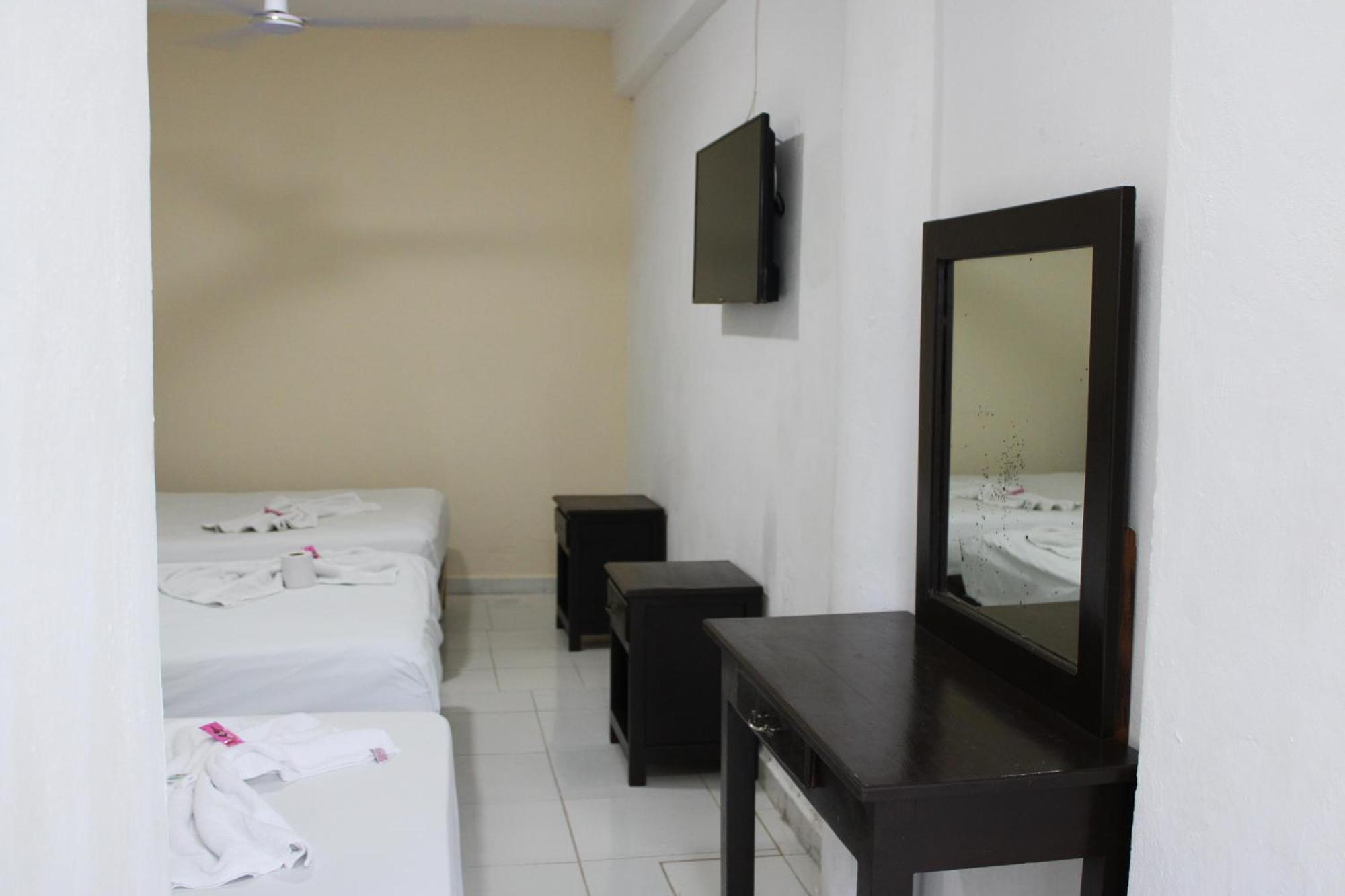 Oyo Hotel Colibri Chetumal Exterior foto
